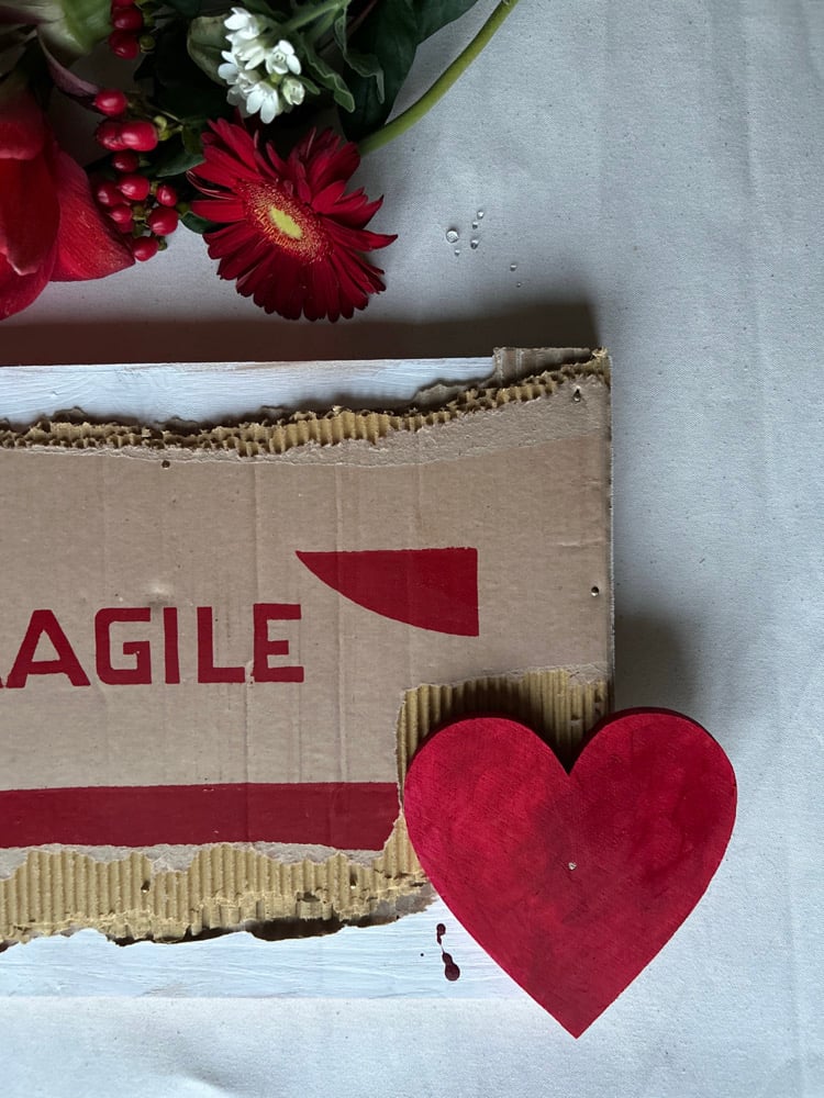 QUADRO SU LEGNO - FRAGILE ♥️