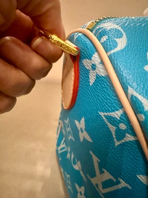 Image of Opaque Beauty 