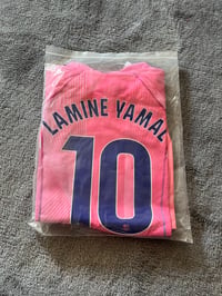 Image 3 of Barcelona pink/pink Lamine Yamal no.10
