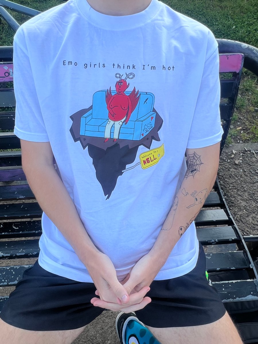 EMO GIRLS THINK IM HOT TEE | ALWAYS BRD CLOTHING