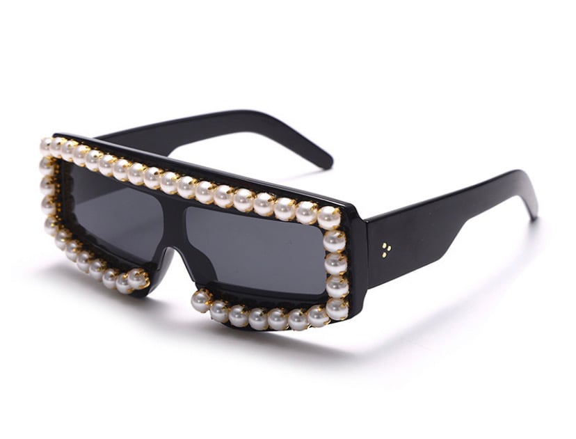 Image of Chic Pearl Sunglasses