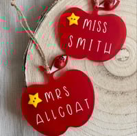 Personalised Red Apple Teacher Decoration – Hand-Lettered Acrylic Gift with Jute String