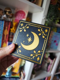Image 3 of Caja almacenamiento lunas y estrellas negro y oro