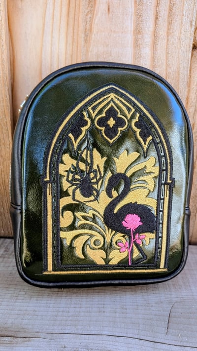 Image of Mav Sling - Black and gold frame