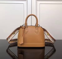 Image 19 of Lou Alma bb (click to browse)