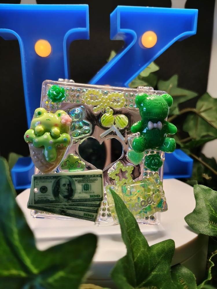 Image of Green Moneyy lashes Case