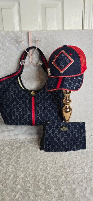 Image of Dark denim Gorg girl Shoulder bag/ Matching hat