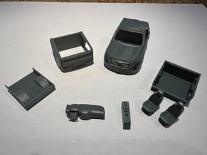 1/64 2025 Cadirado-with Escalade front end