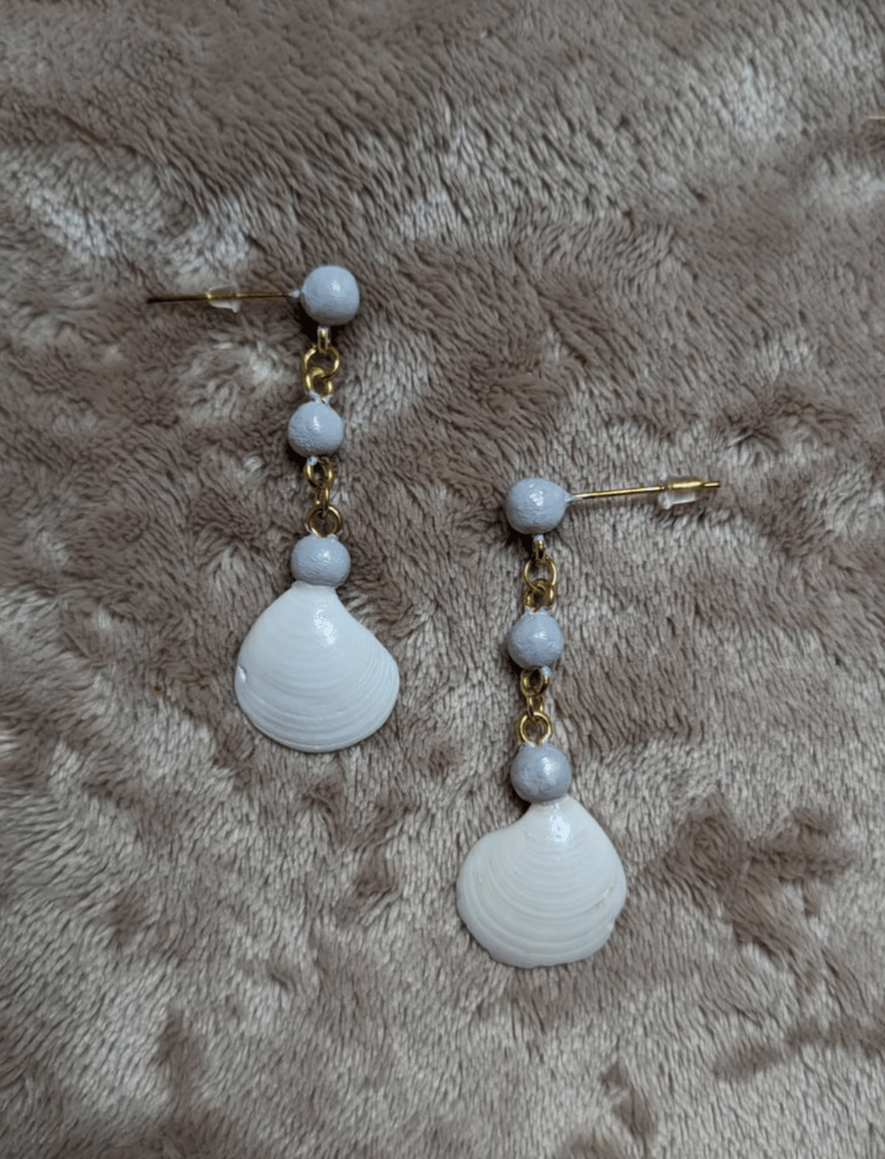 Image of "Pearly Shell" Jewelry