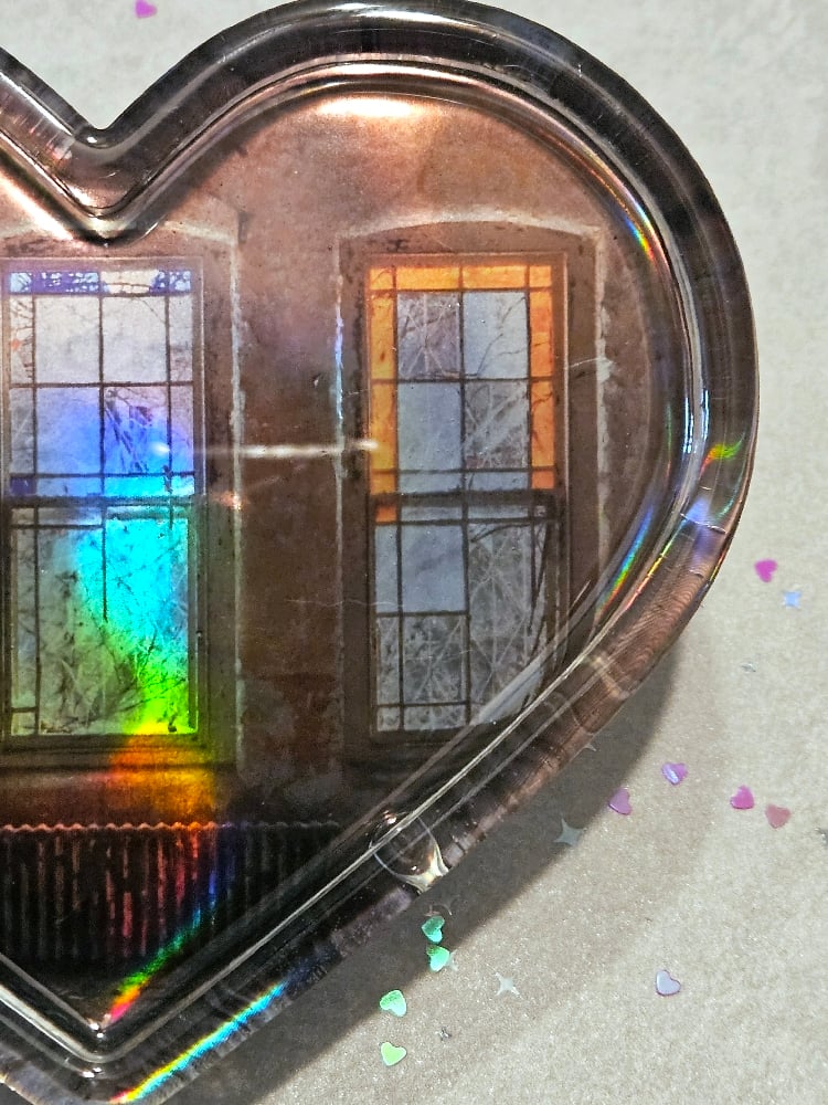 Image of Hudson River State Hospital Holographic Heart Tray 2