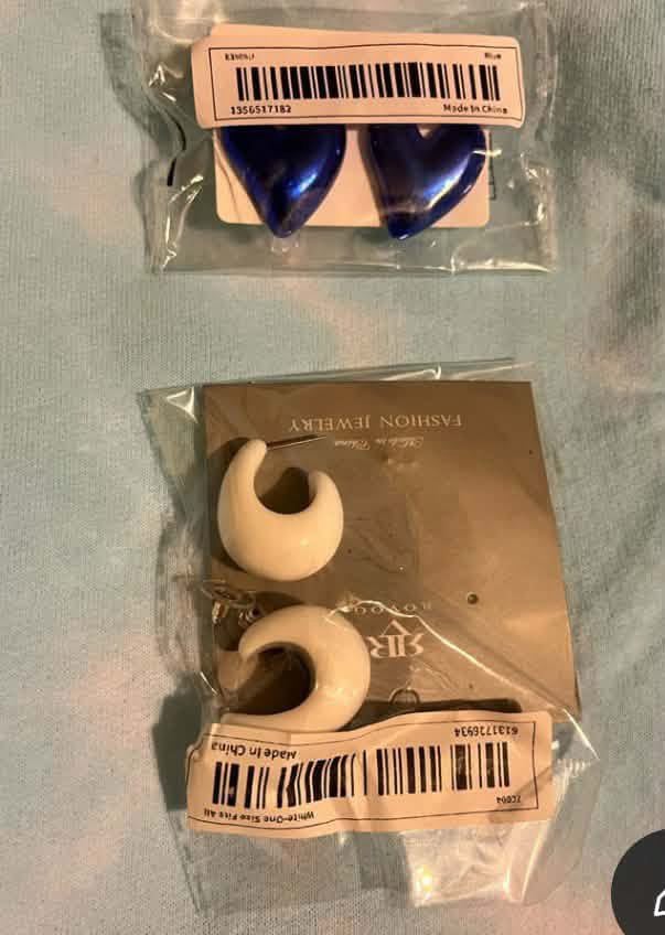 Image of Skylar Foundation/ I Am size Large sweat shirt