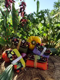 Image 1 of Carteritas HUERTA negro