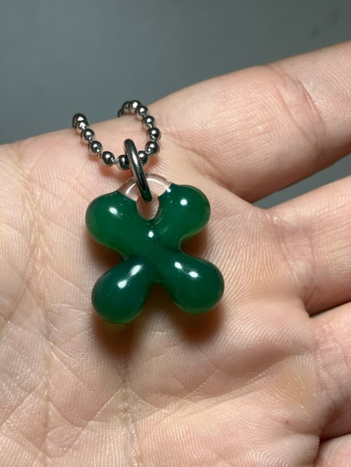 Image of Jade green clover 