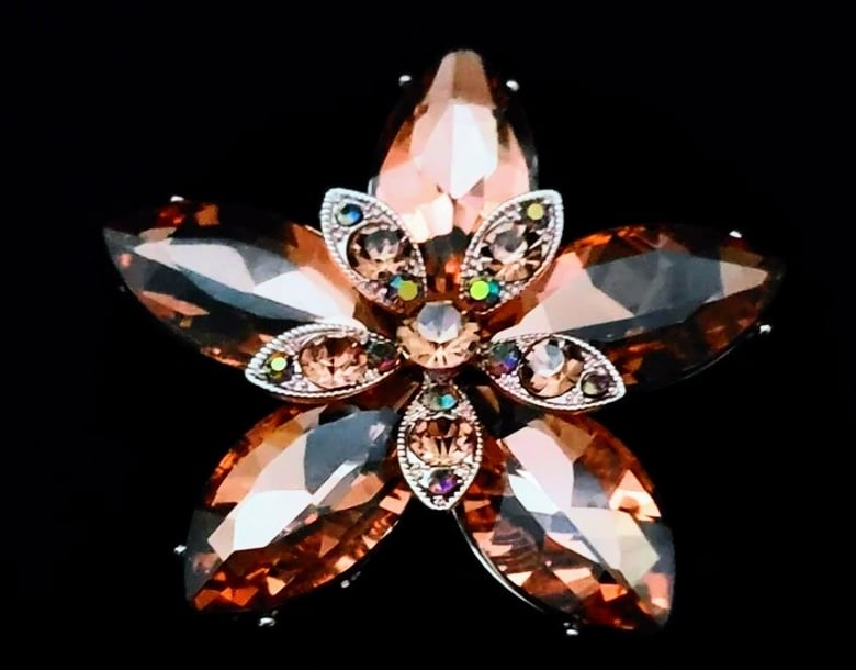 Image of Pink Rhinestone Brooch