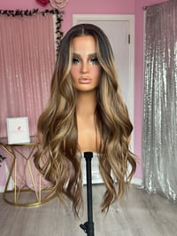 Image 2 of flora luxury free part (ready to ship) 