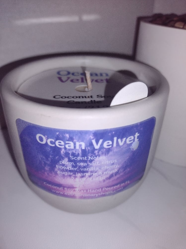Image of Coconut Soy Candle 7.5 oz
