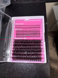 Cluster case with spikes and bottom lashes