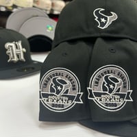 Image 3 of New Era 59Fifty Black-White- Metallic Silver