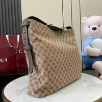 Image 16 of GG Beatrix Tote