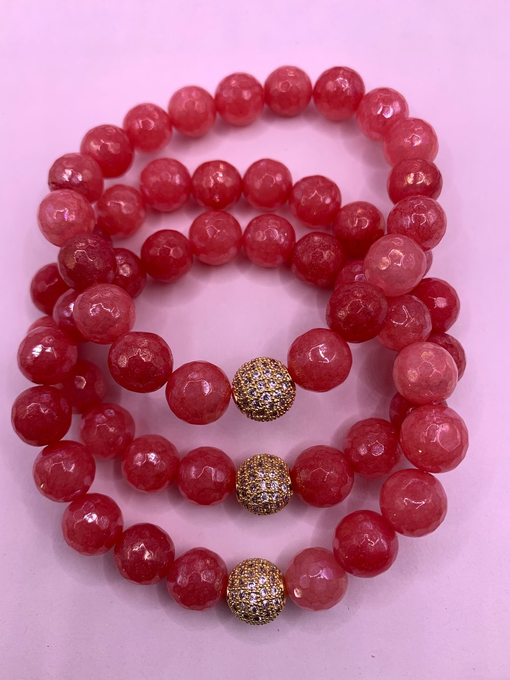 Image of Gold Strawberry Crunch (1pc)