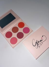 Image 2 of Glam by Aariah Blush Palette