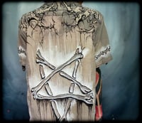 Image 15 of THORN I Button Up (Large) 