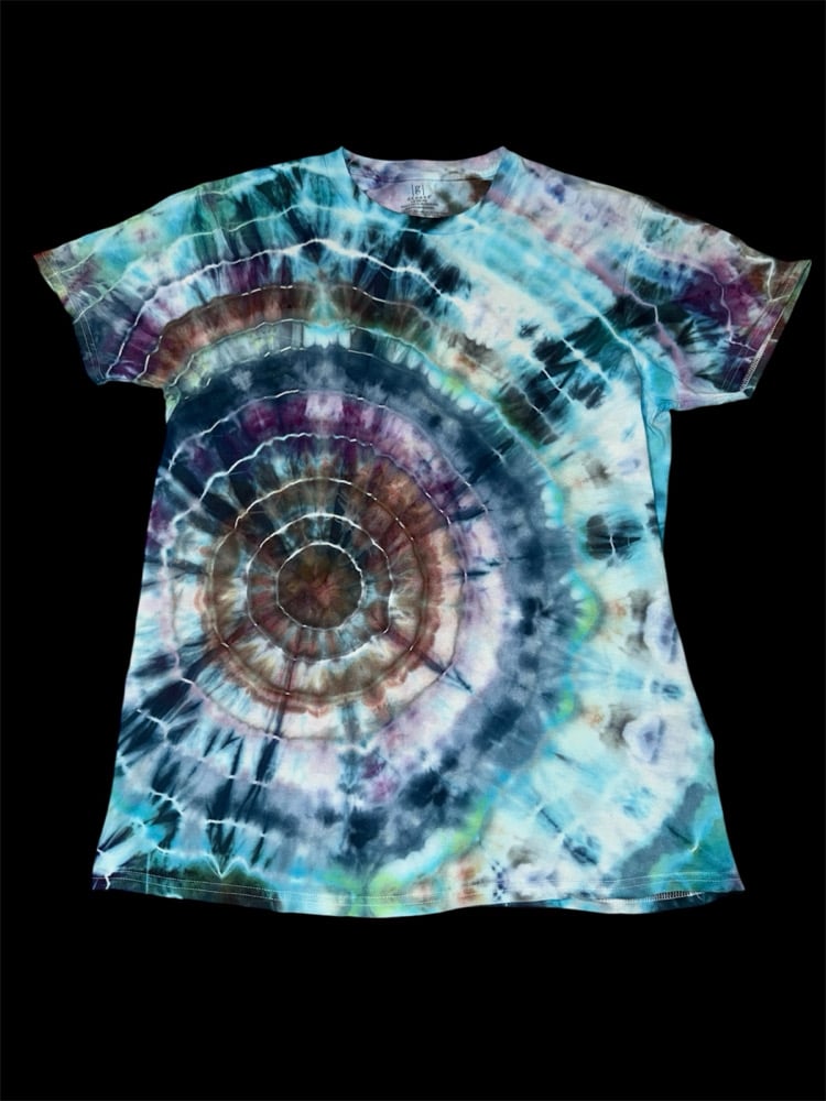 Image of (L) Alpine Snowflake T-shirt 
