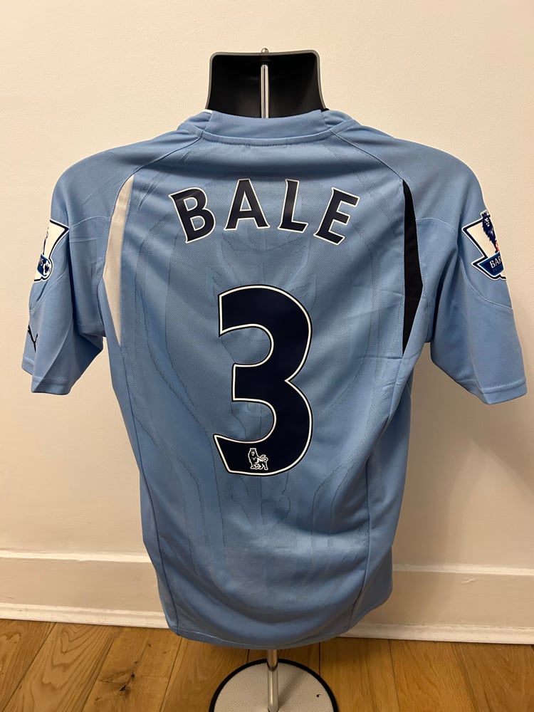 Image of Tottenham Hotspur “BALE 3” 2010/11 Away Shirt + PL patches (S)