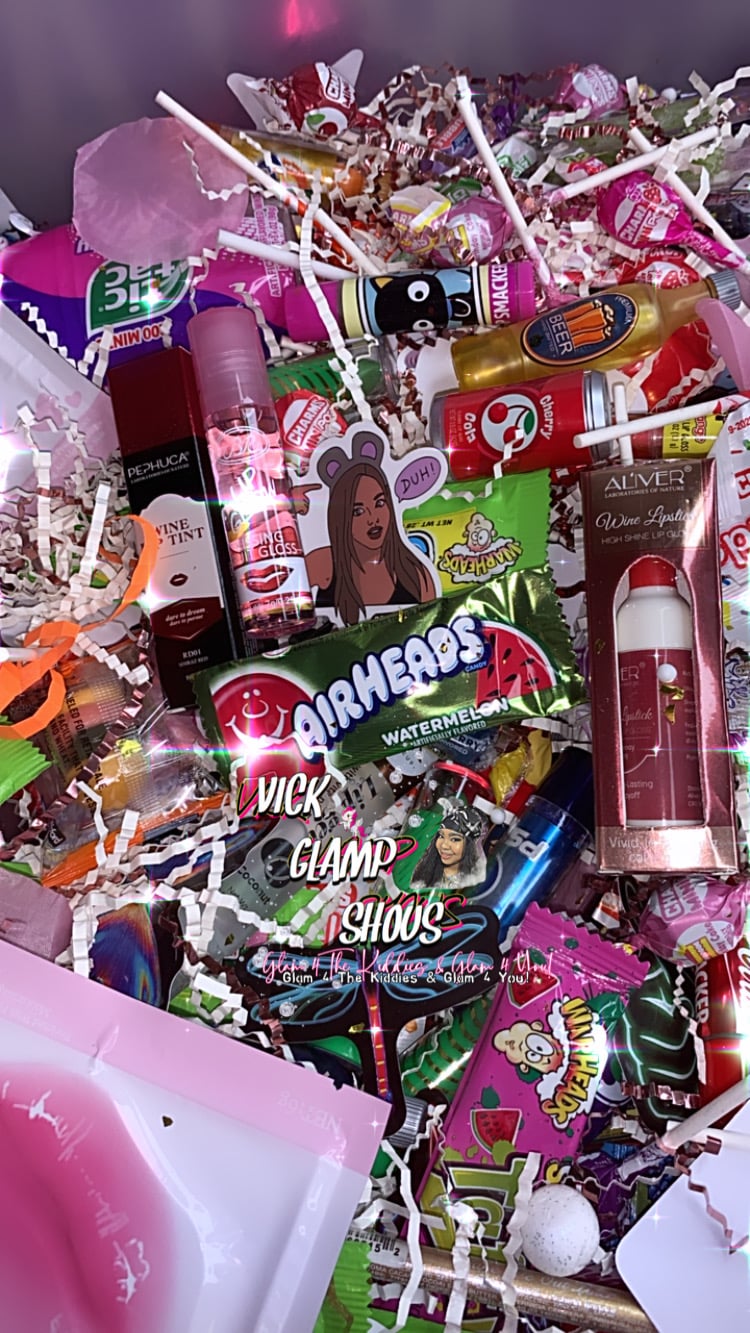 Image of 🍭Mystery Fun Lip N Candy Pack