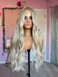 Image 3 of Beige blonde luxury (ready to ship) 