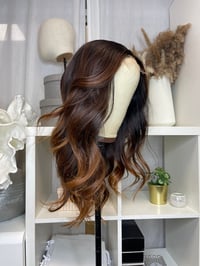 Image 6 of VF Honey miel 14’