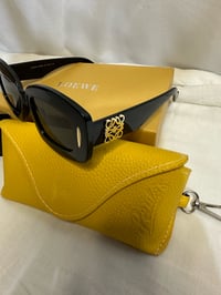 Image 2 of Lo Sunglasses - Black