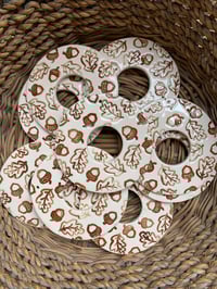 Image 2 of Acorn and Oak Leaf Wreath