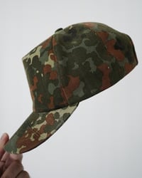 Image 3 of FL3CKT8RN