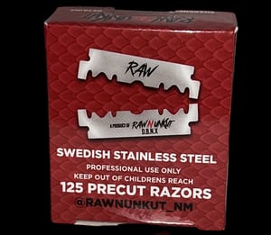 Image of RAW N UNKUT PRECUT RAZOR BLADES