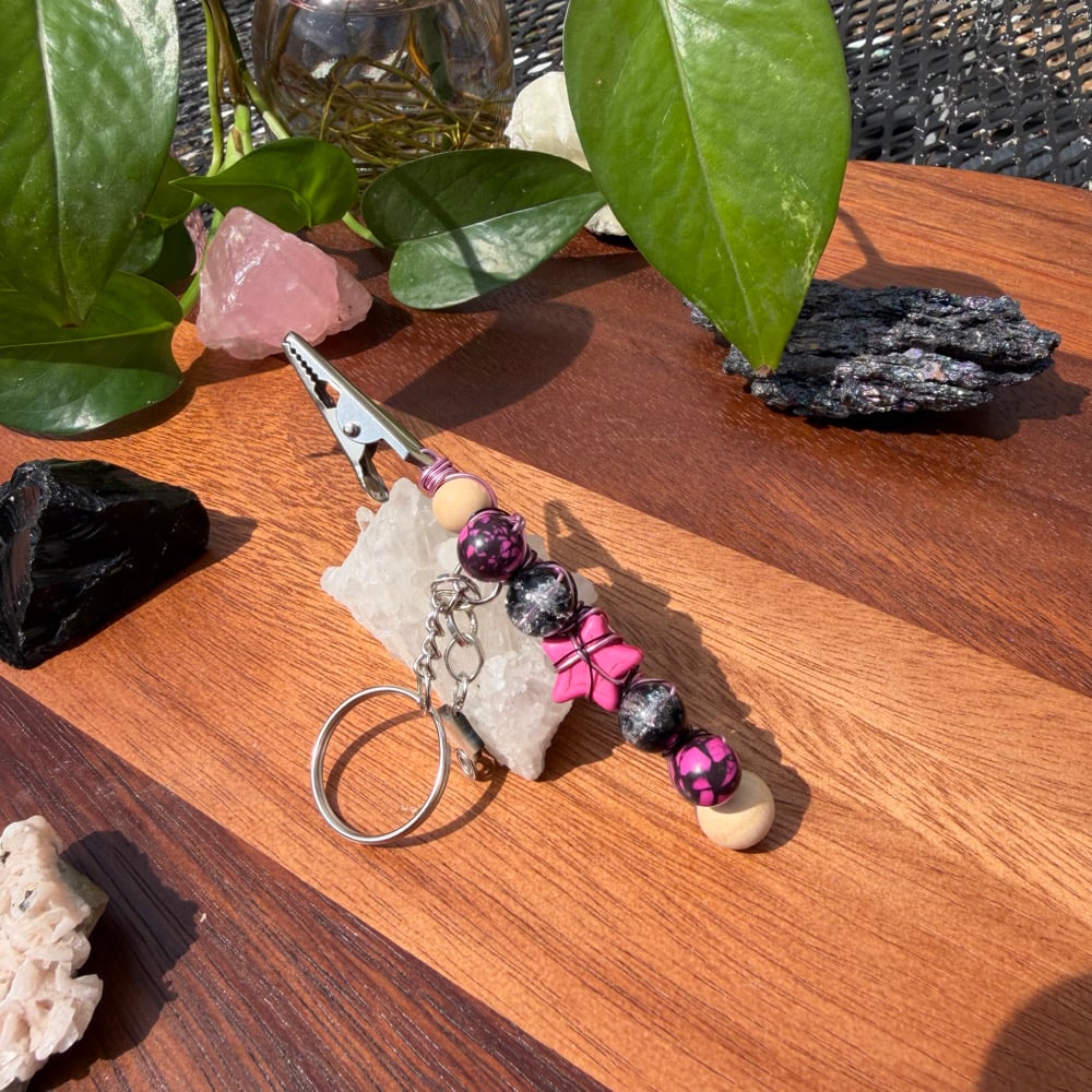 Image of star girl clip keychain