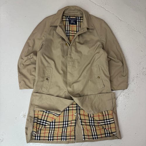 Image of 1990s Burberry Trench Coat, Size Large
