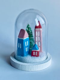 Image 1 of Snow Dome Scene 