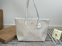 Image 4 of C Tote bag
