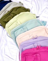 Image 3 of School bag