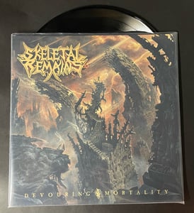 Image of SKELETAL REMAINS Devouring Mortality’ lp