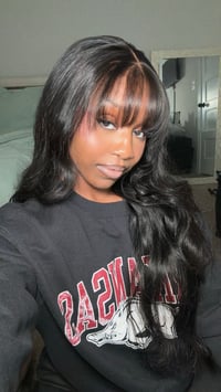 Image 2 of 7x5 Pre-Everything Black Loose Wave Curtain Bangs Wig 20 in. 