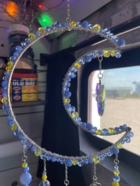 Image 2 of Daisy - Dreamy Moon XL Dream Orbit