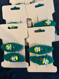 Image 2 of Hair Clips- Insect