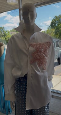 MAY FLOWER BUTTON UP