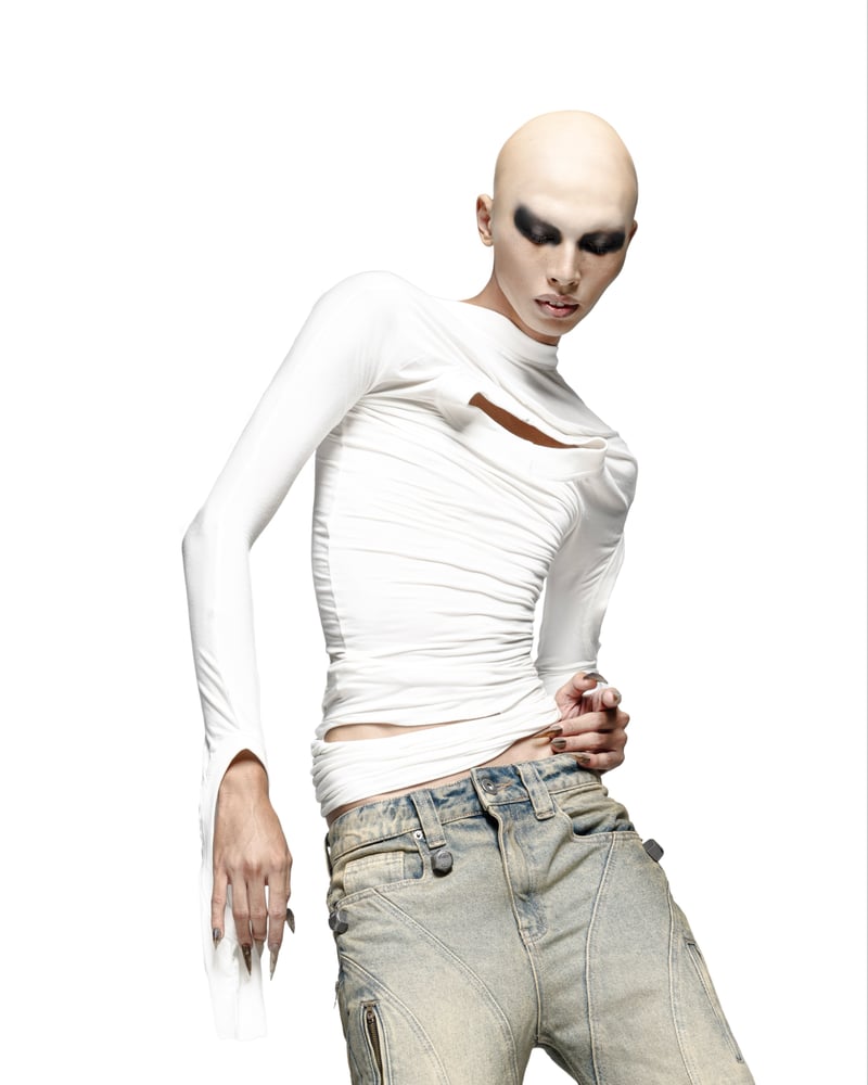 Image of LATUI ATELIER - Empathic Top