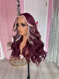 Image 5 of Romance luxury wig (ready to ship) 