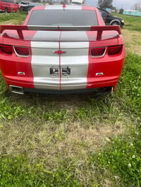 Camaro trunk with spoiler 
