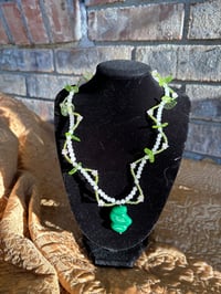“Verdant Dreams” Necklace 