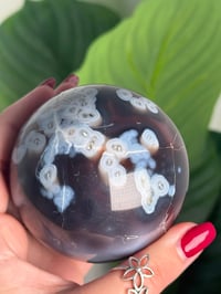 Image 4 of MOZAMBIQUE SWAZI AGATE SPHERE C